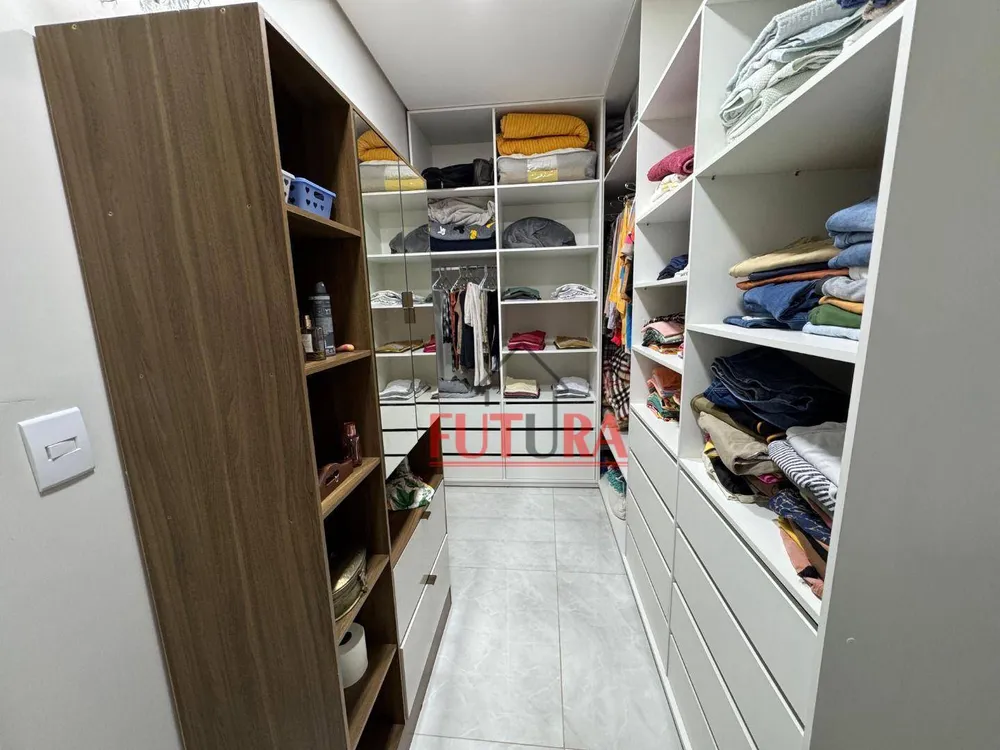Casa, 2 quartos, 259 m² - Foto 9