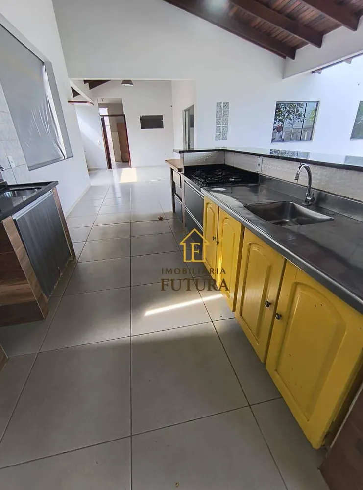 Casa, 3 quartos, 300 m² - Foto 16