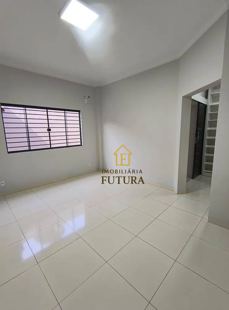 Casa, 3 quartos, 300 m² - Foto 7
