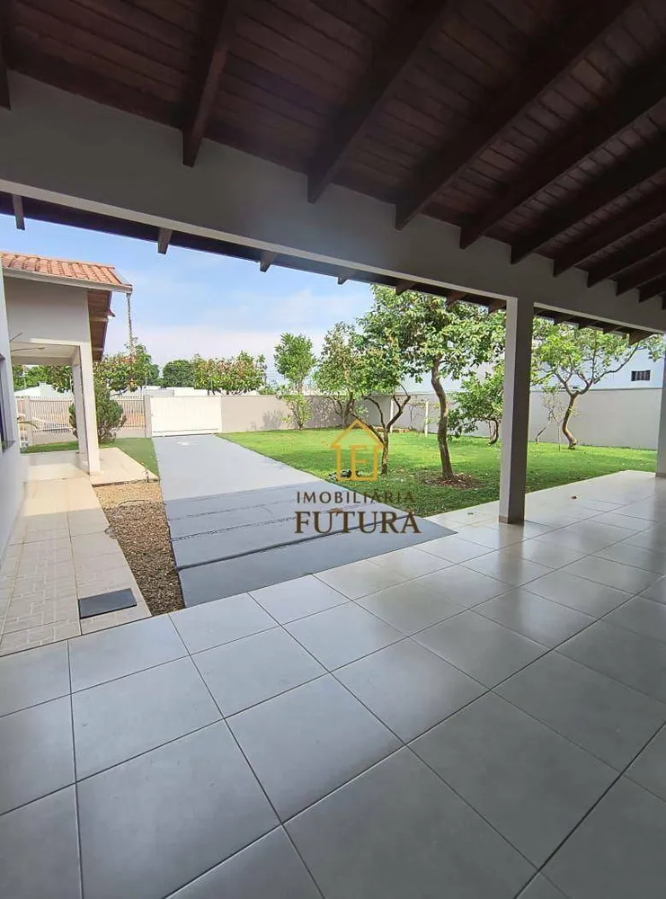 Casa, 3 quartos, 300 m² - Foto 15