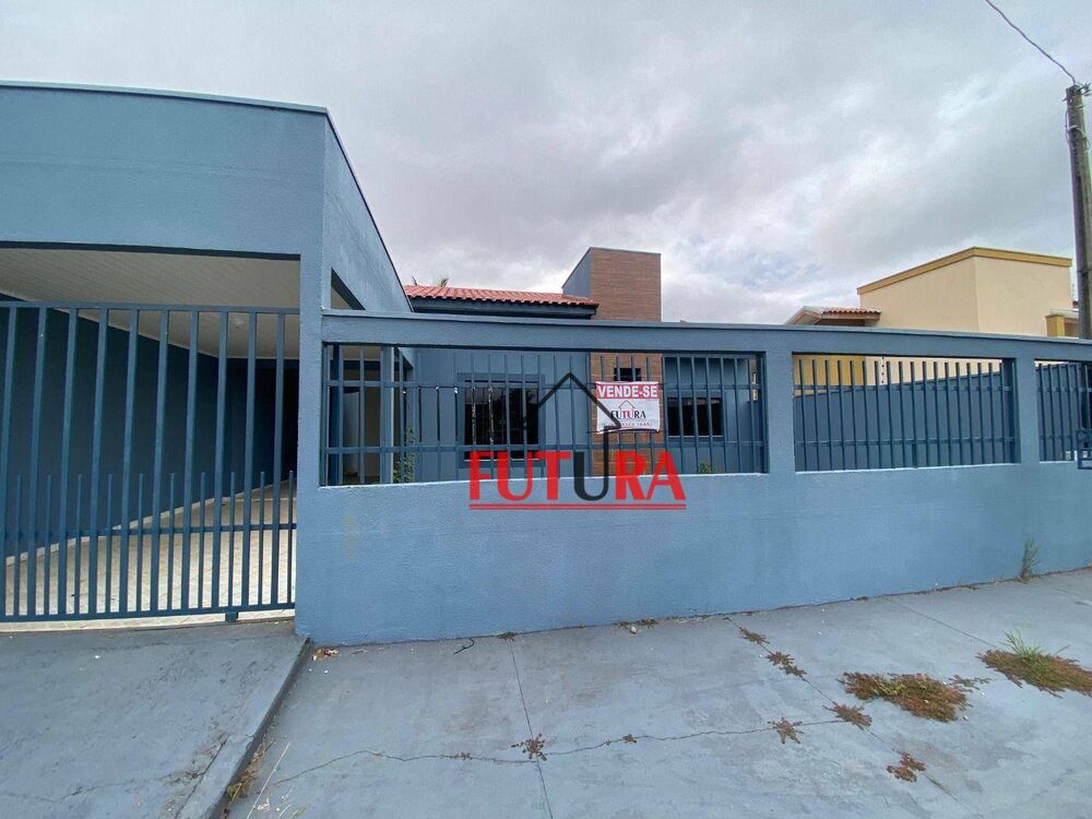Casa para alugar com 3 quartos, 120m² - Foto 1