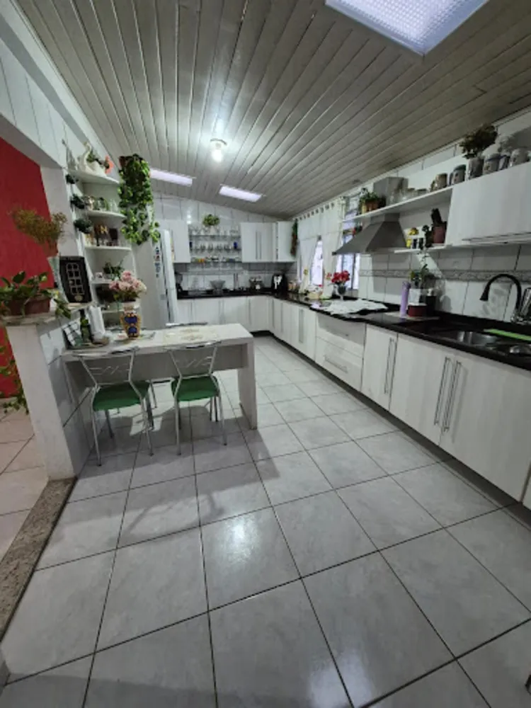 Casa, 3 quartos, 276 m² - Foto 8