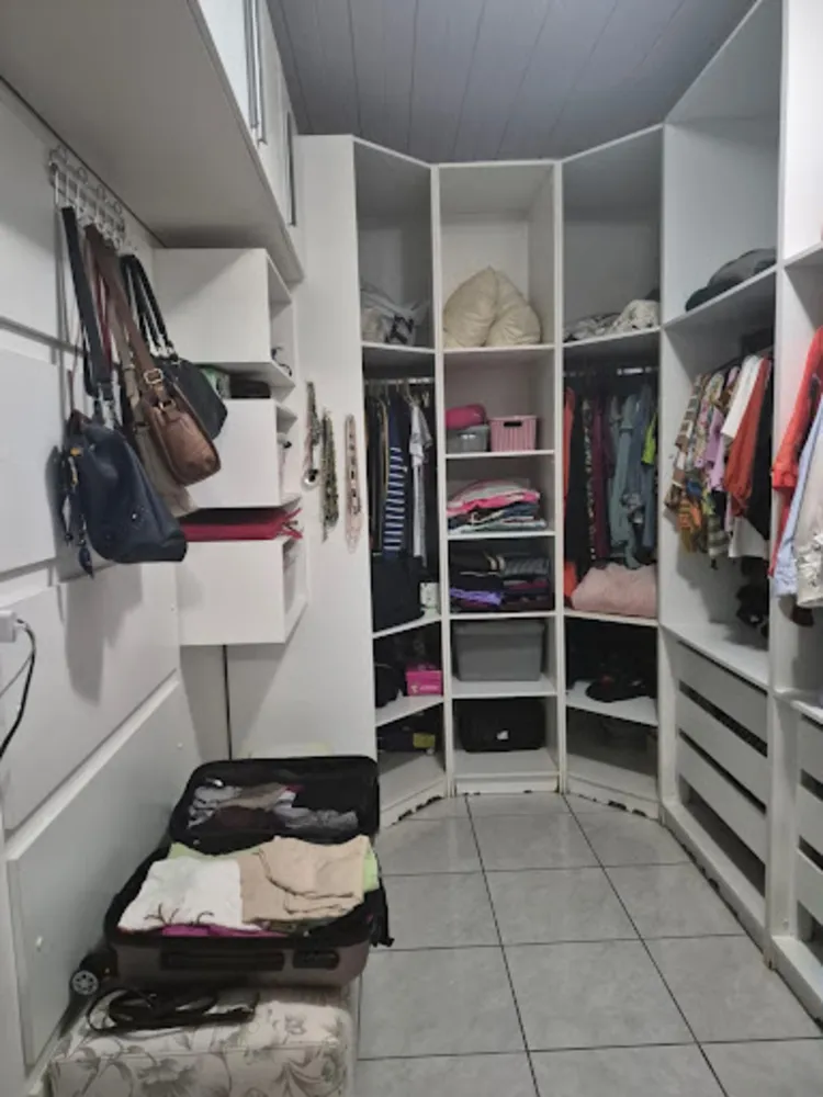 Casa, 3 quartos, 276 m² - Foto 1