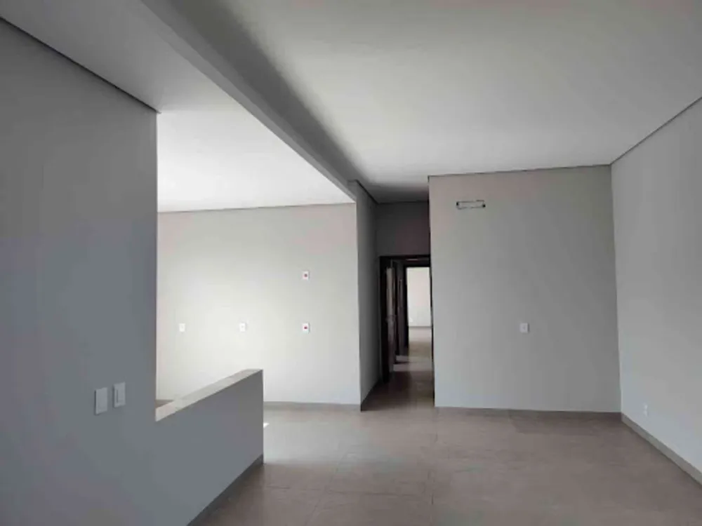 Casa, 3 quartos, 168 m² - Foto 4