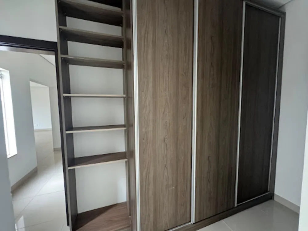 Casa, 3 quartos, 221 m² - Foto 10