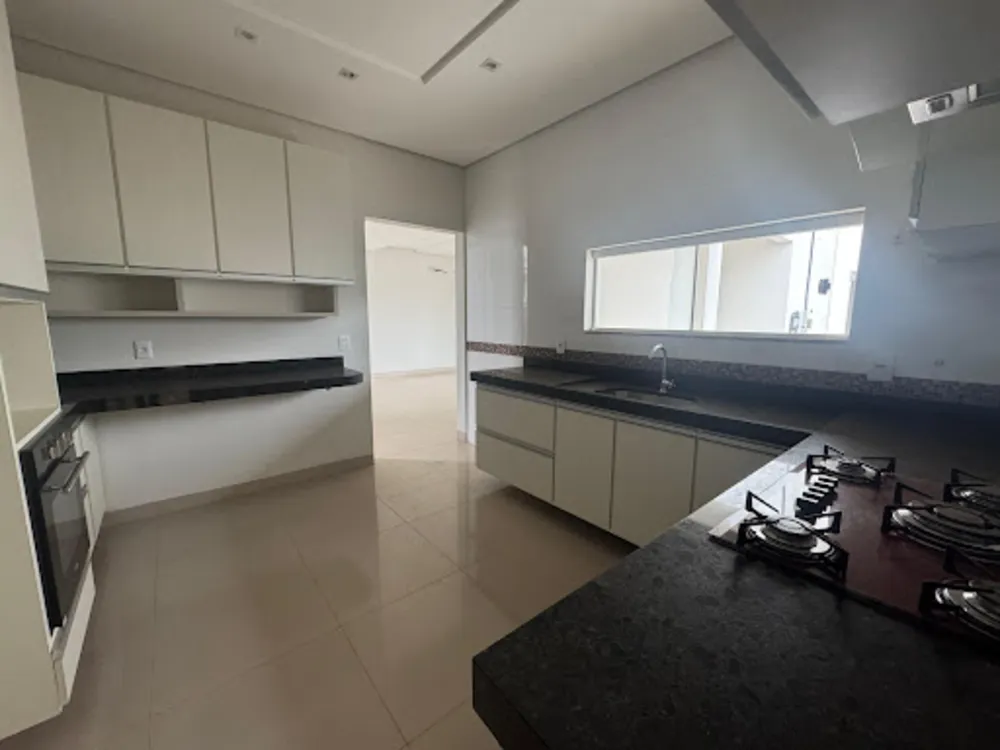 Casa, 3 quartos, 221 m² - Foto 5