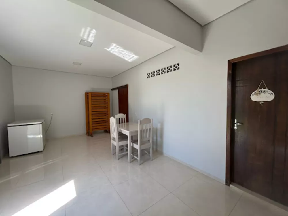 Casa, 3 quartos, 220 m² - Foto 4