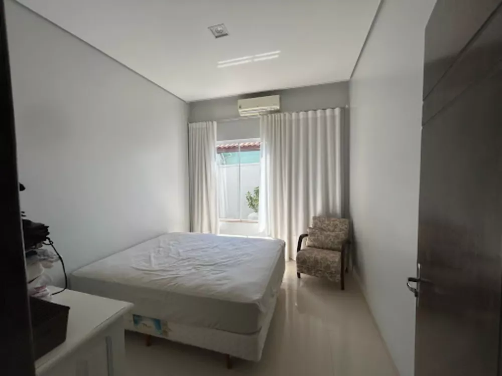 Casa, 3 quartos, 220 m² - Foto 3