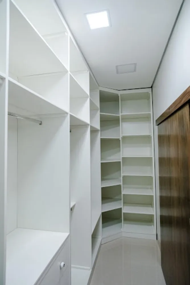 Casa, 3 quartos, 270 m² - Foto 1