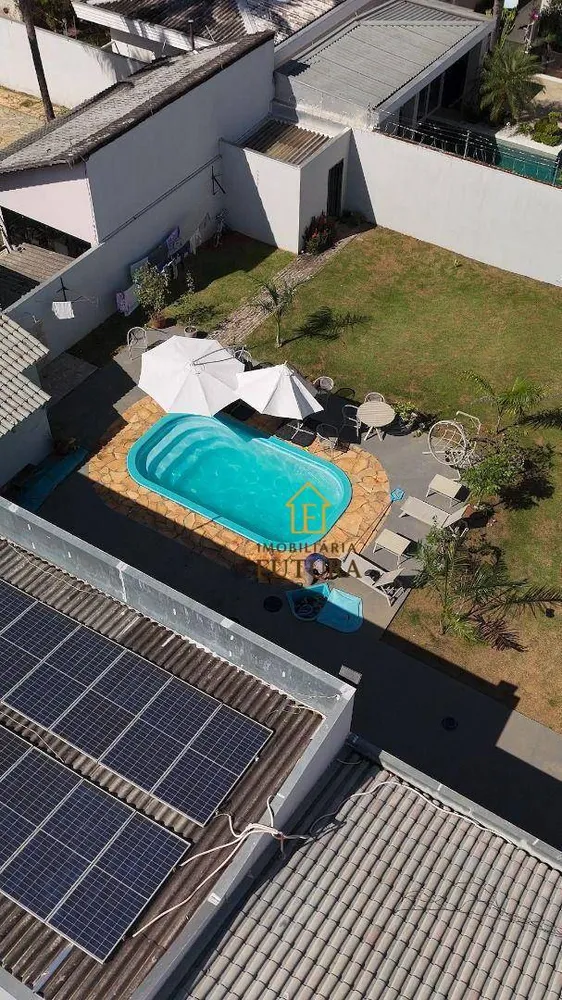 Casa, 3 quartos, 270 m² - Foto 4