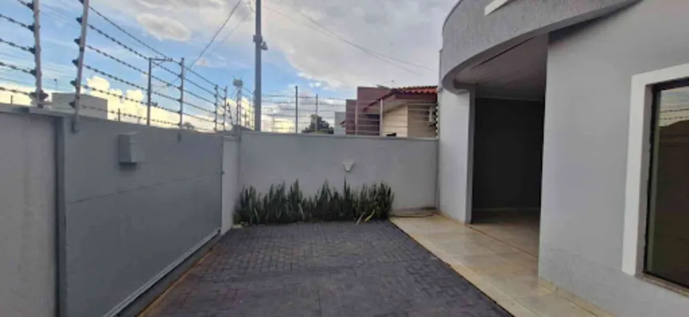Casa, 2 quartos, 235 m² - Foto 2