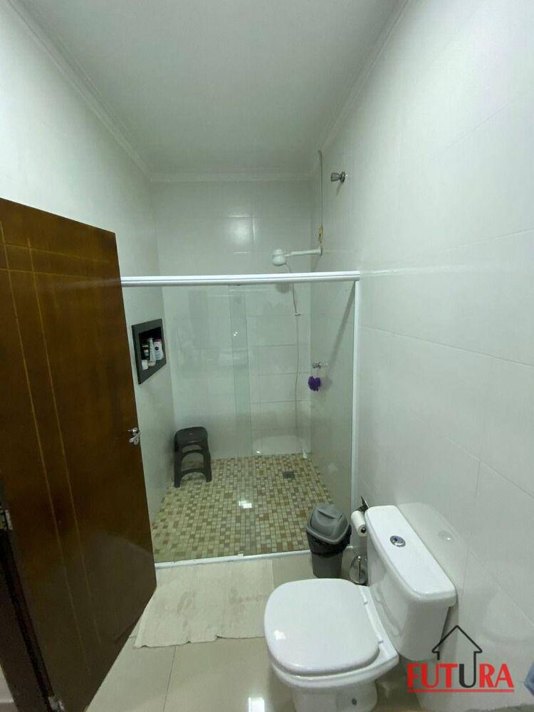 Casa, 3 quartos, 210 m² - Foto 10