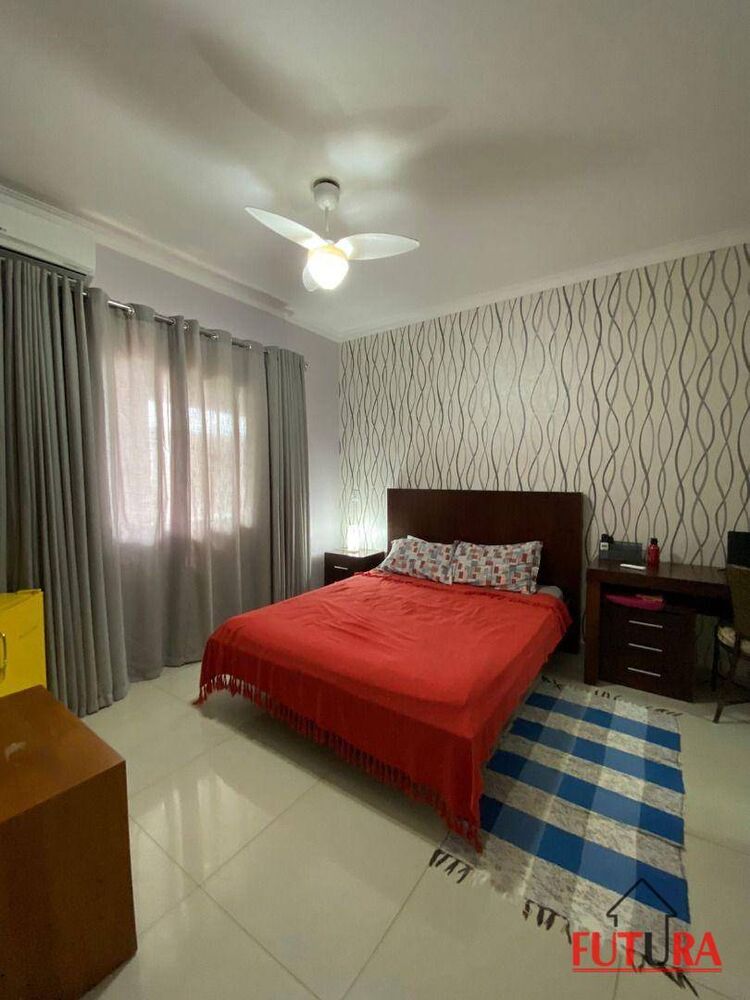 Casa, 3 quartos, 210 m² - Foto 18