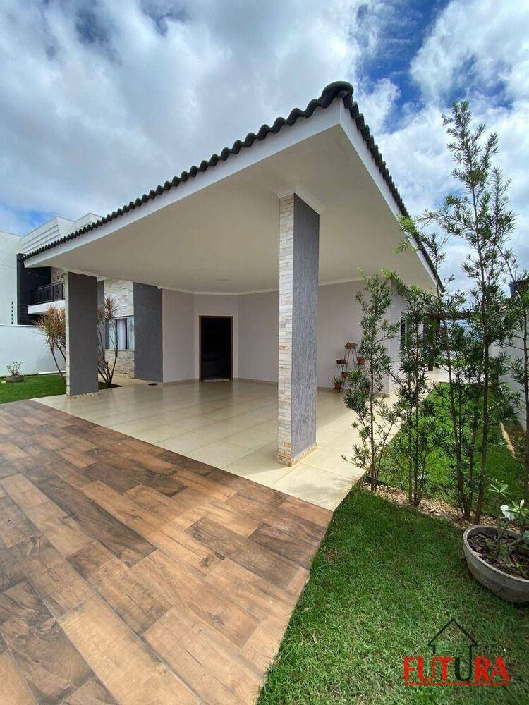 Casa, 3 quartos, 210 m² - Foto 3