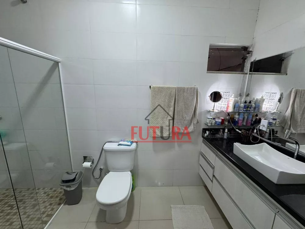 Casa, 3 quartos, 210 m² - Foto 11