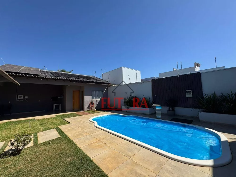 Casa, 3 quartos, 210 m² - Foto 15