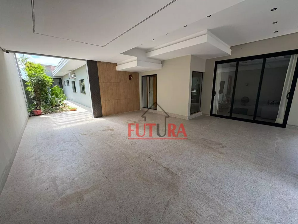 Casa, 4 quartos, 275 m² - Foto 2