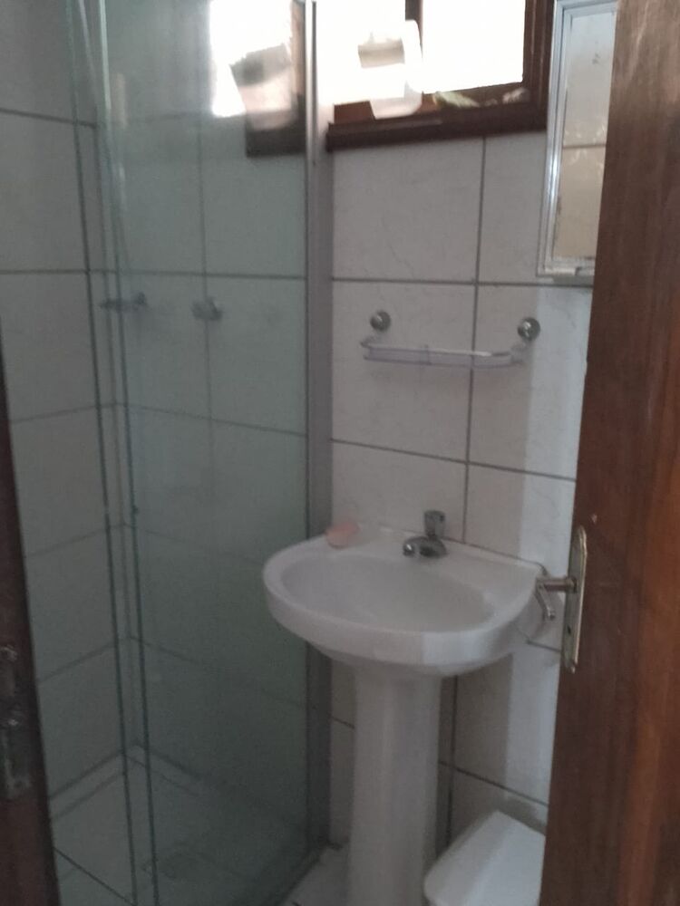 Casa à venda e aluguel com 3 quartos, 180m² - Foto 10