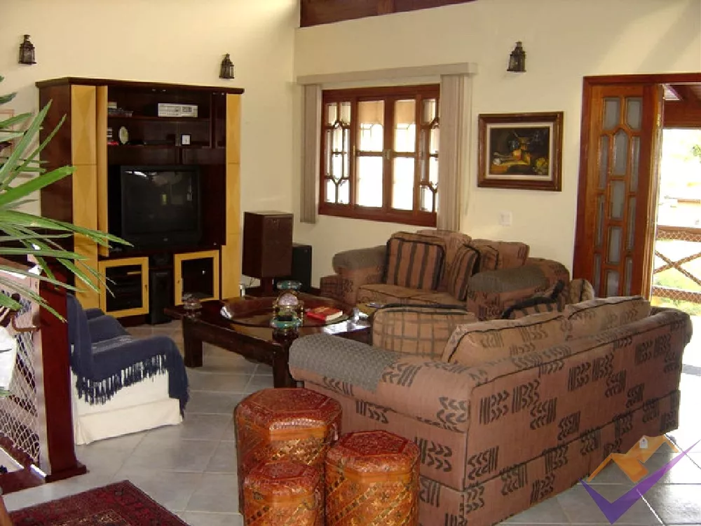 Sobrado, 4 quartos, 473 m² - Foto 1