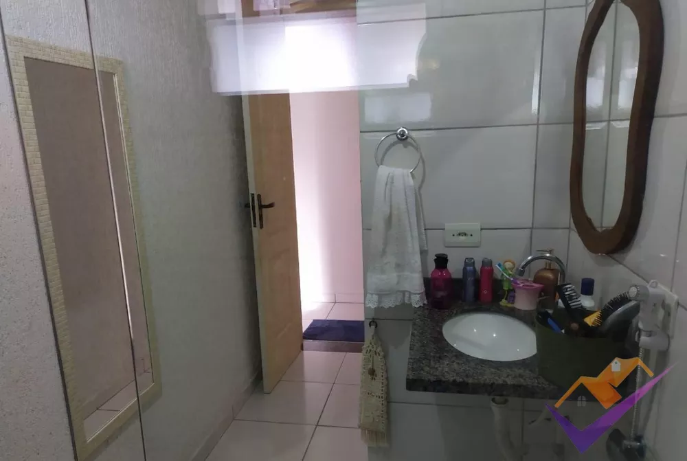 Casa, 3 quartos, 212 m² - Foto 4