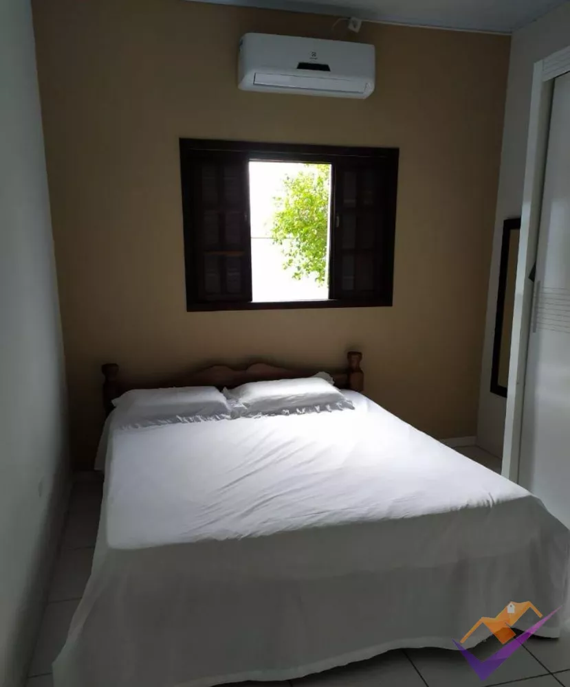 Casa, 3 quartos, 212 m² - Foto 3