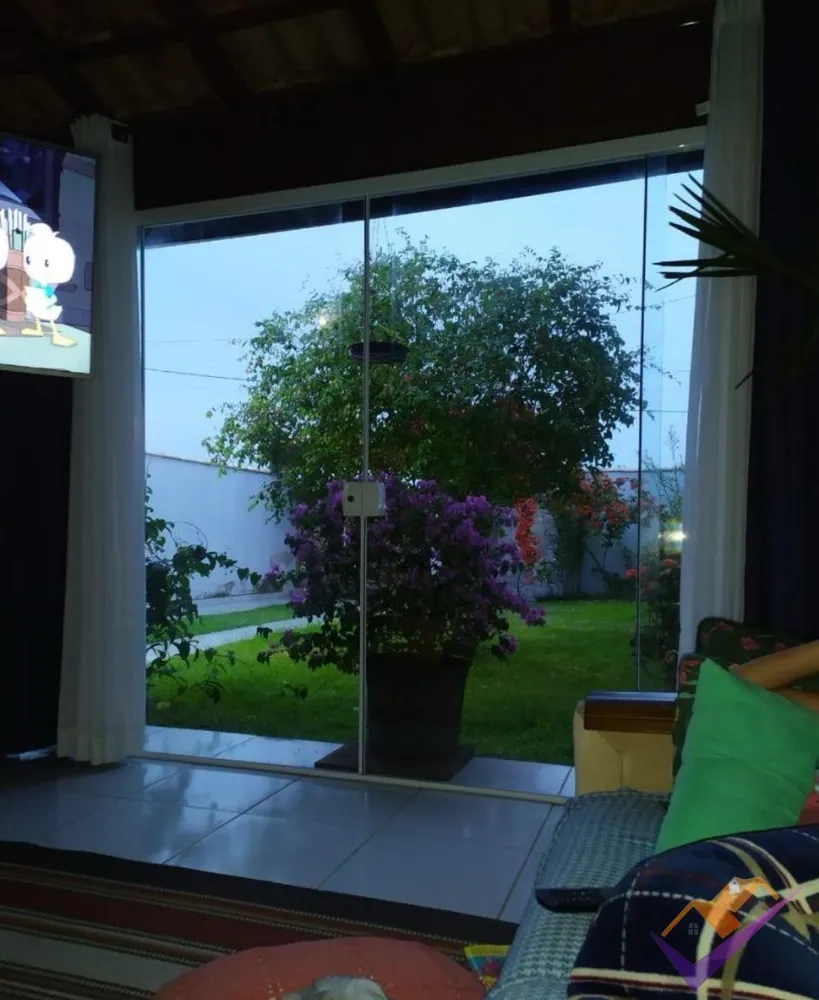 Casa, 3 quartos, 212 m² - Foto 4