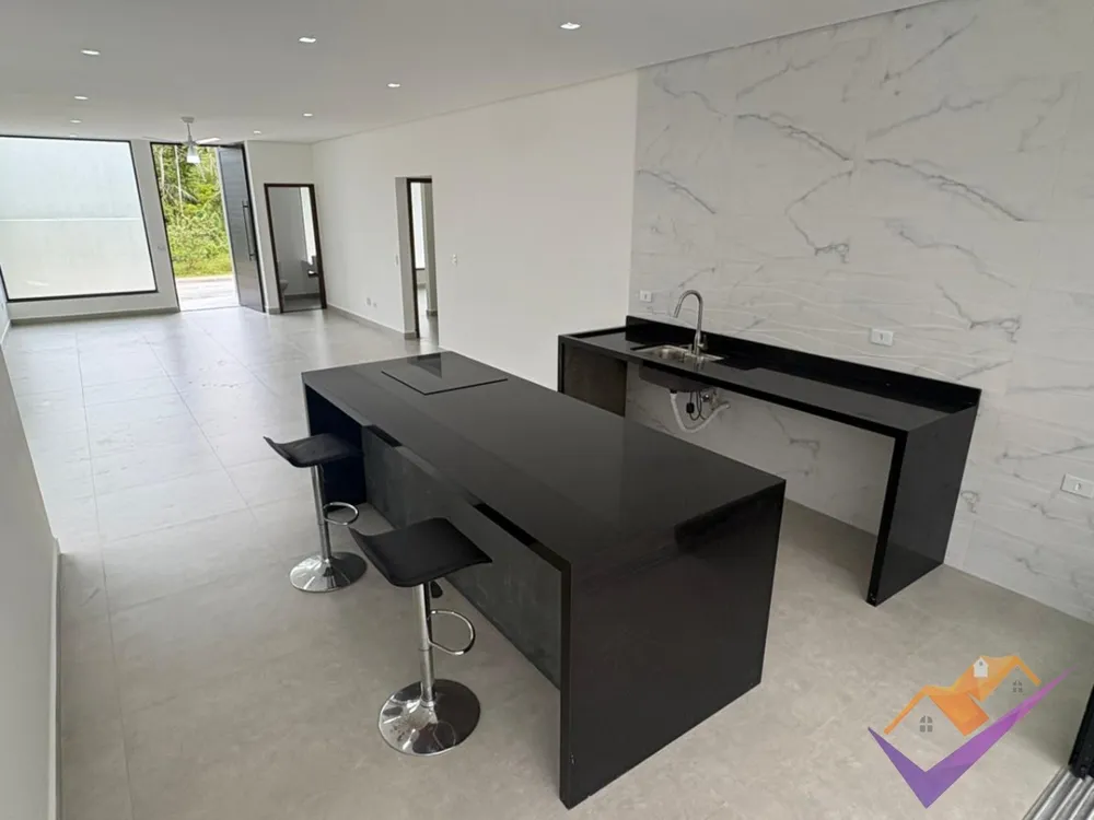Casa, 3 quartos, 225 m² - Foto 10