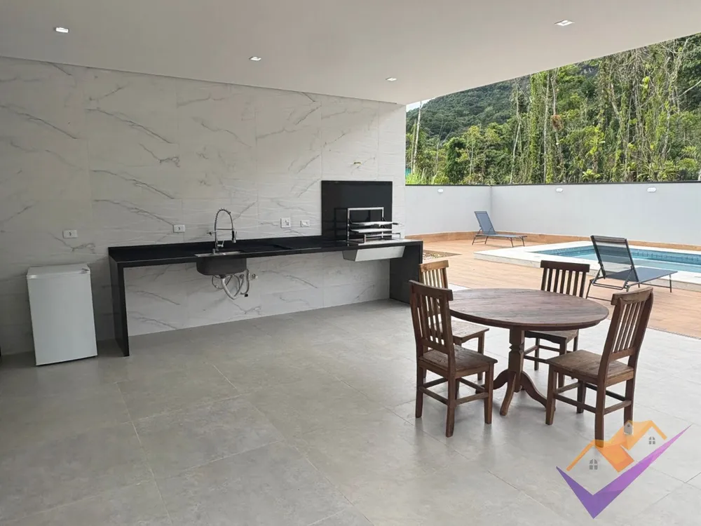 Casa, 3 quartos, 225 m² - Foto 11