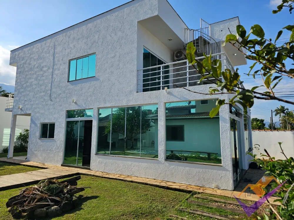 Sobrado, 3 quartos, 220 m² - Foto 1