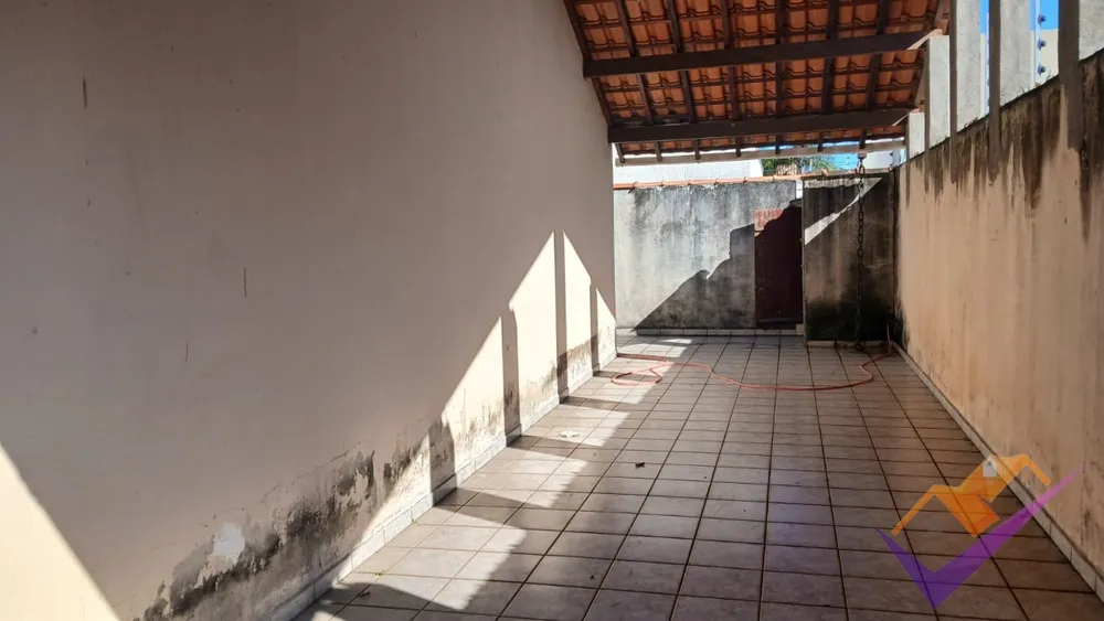 Casa, 4 quartos, 295 m² - Foto 2
