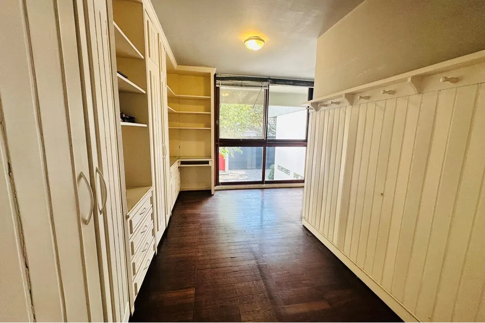 Casa, 4 quartos, 340 m² - Foto 4