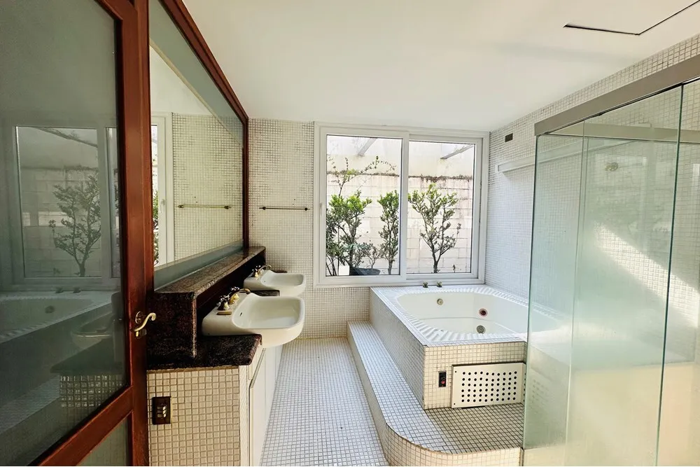 Casa, 4 quartos, 340 m² - Foto 11