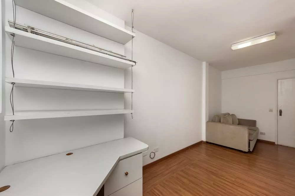 Apartamento à venda com 1 quarto, 42m² - Foto 11