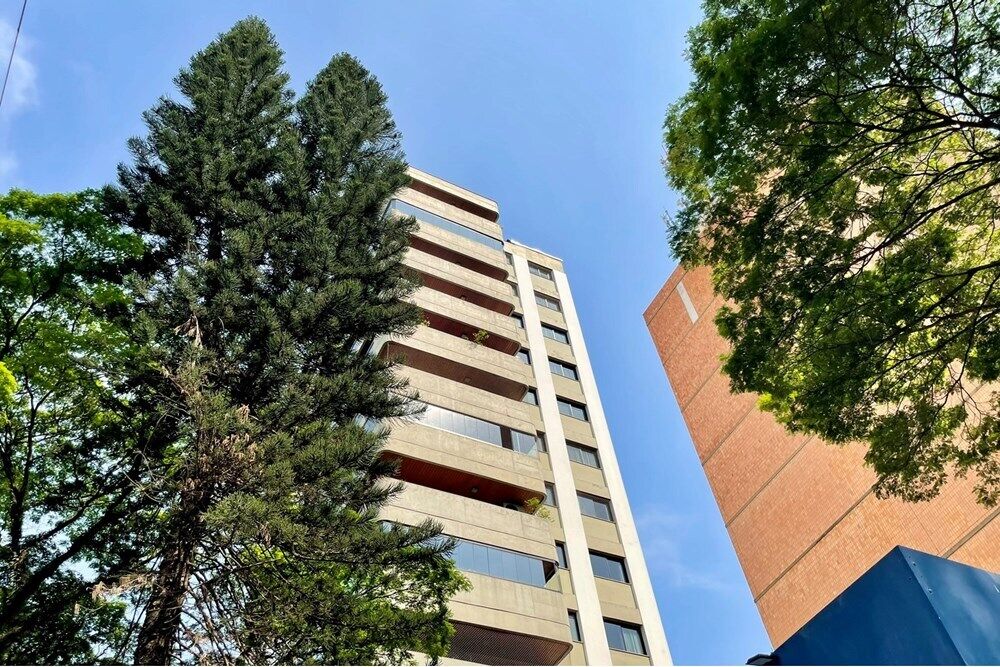 Apartamento, 3 quartos, 240 m² - Foto 2