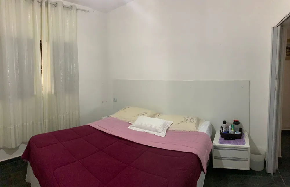Casa, 3 quartos, 250 m² - Foto 1