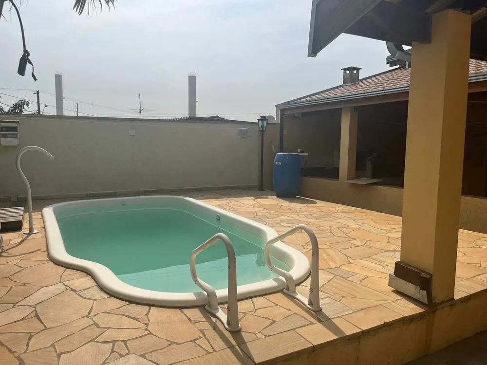 Casa, 3 quartos, 180 m² - Foto 1