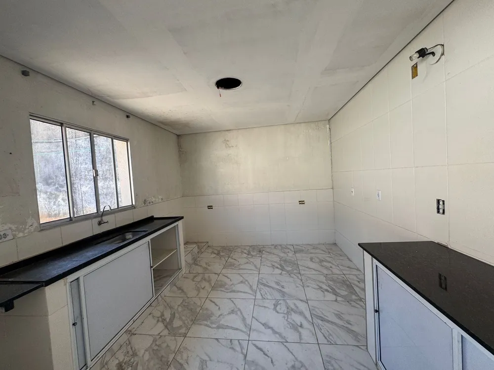 Casa, 2 quartos, 250 m² - Foto 1