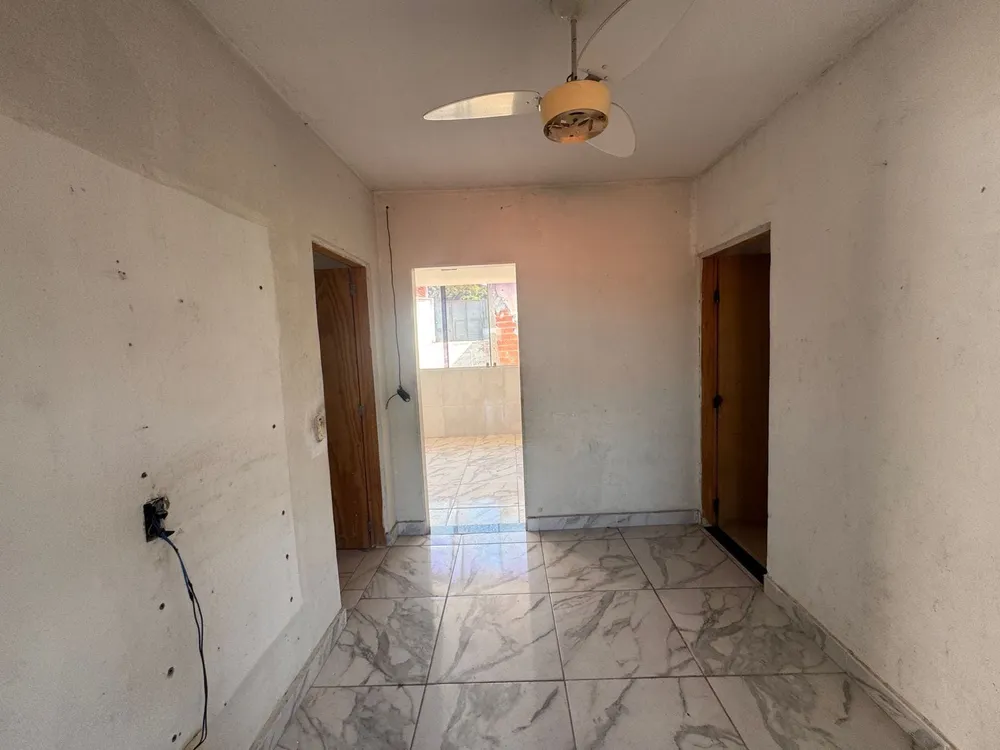 Casa, 2 quartos, 250 m² - Foto 2