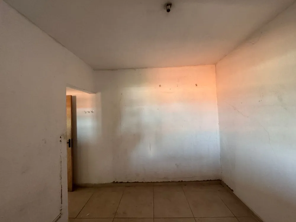 Casa, 2 quartos, 250 m² - Foto 3