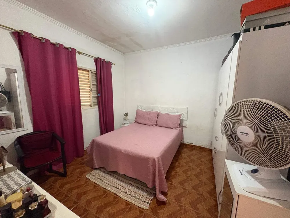 Casa, 3 quartos, 250 m² - Foto 3
