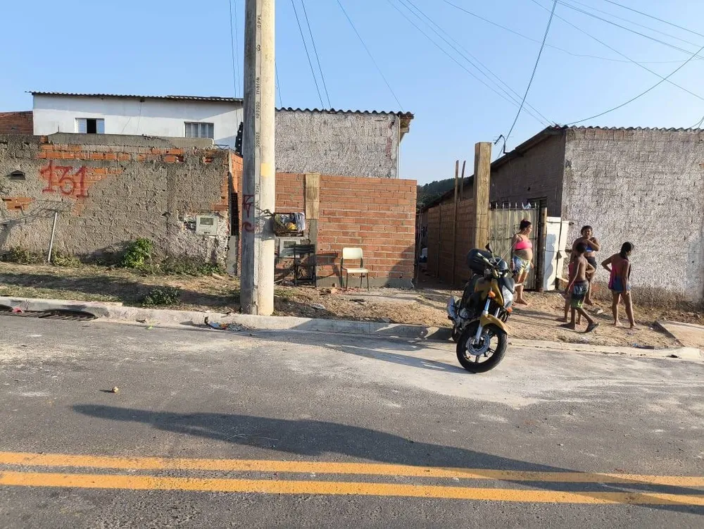 Casa, 6 quartos, 150 m² - Foto 5