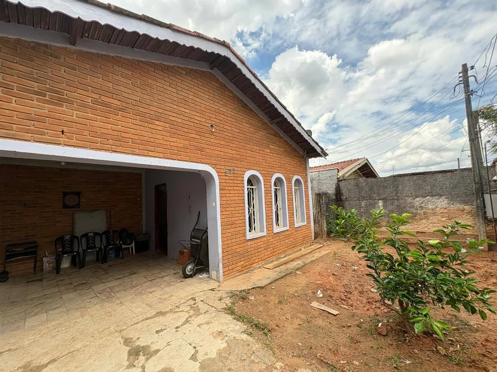 Casa, 3 quartos, 200 m² - Foto 1