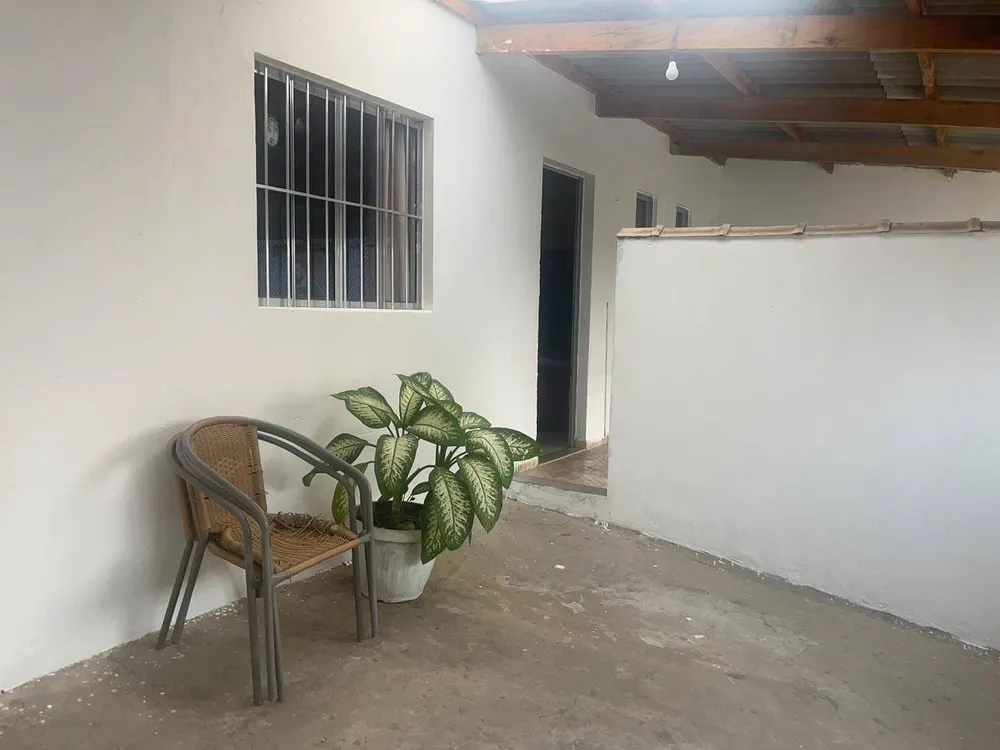 Casa, 3 quartos, 180 m² - Foto 1