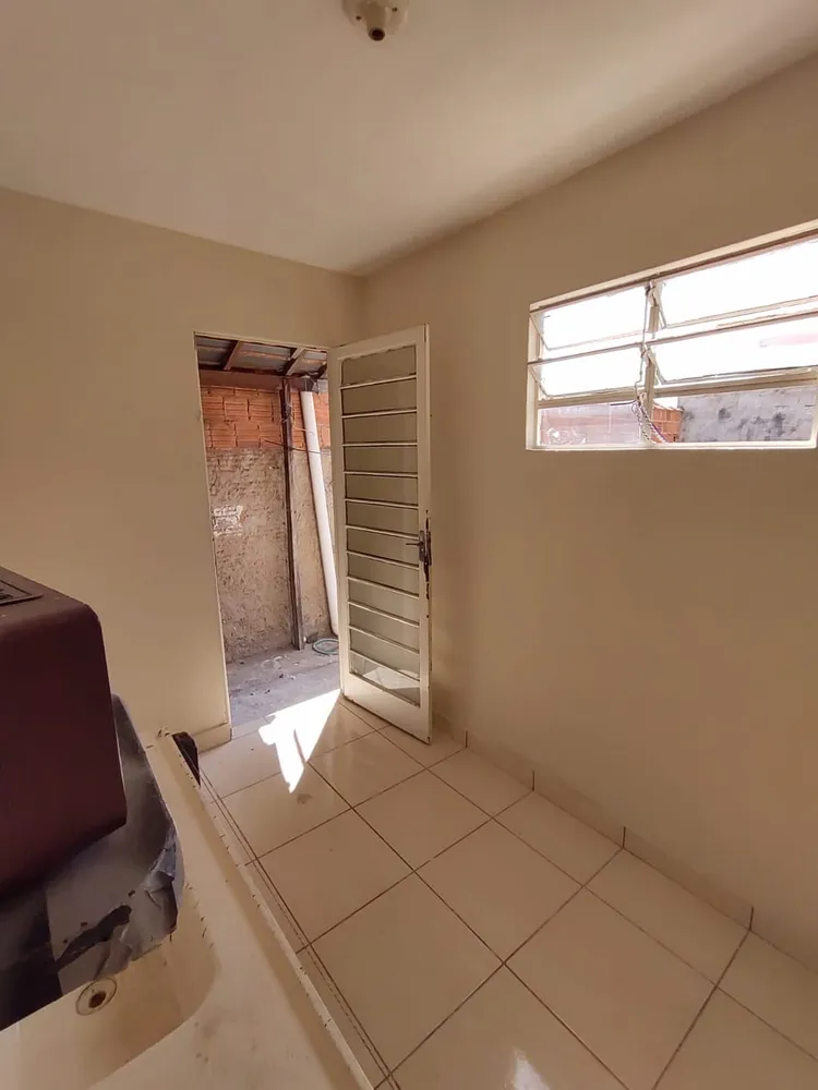 Casa, 1 quarto, 80 m² - Foto 2