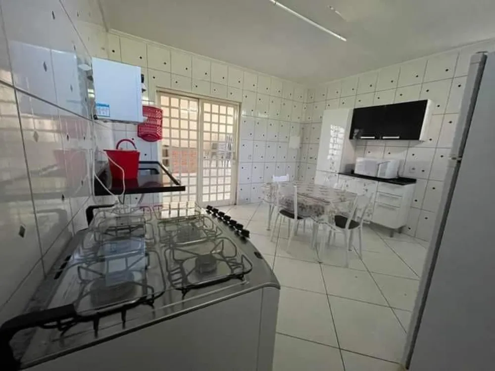 Casa, 2 quartos, 200 m² - Foto 9