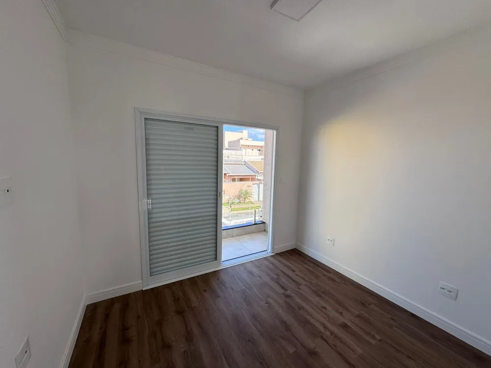 Casa, 3 quartos, 208 m² - Foto 3