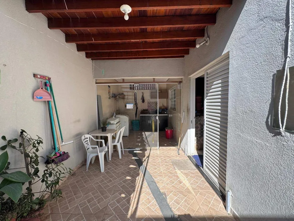 Casa, 3 quartos, 160 m² - Foto 2