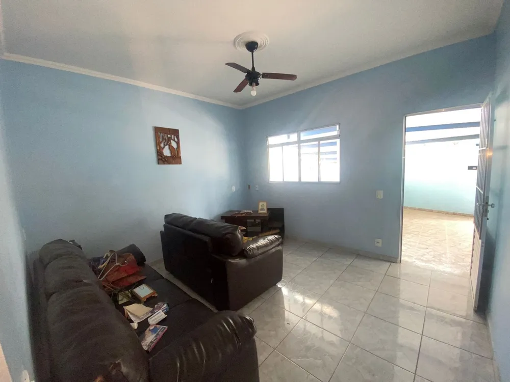 Casa, 3 quartos, 257 m² - Foto 3