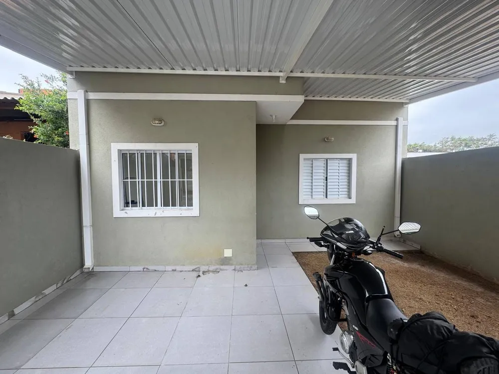 Casa, 2 quartos, 70 m² - Foto 1