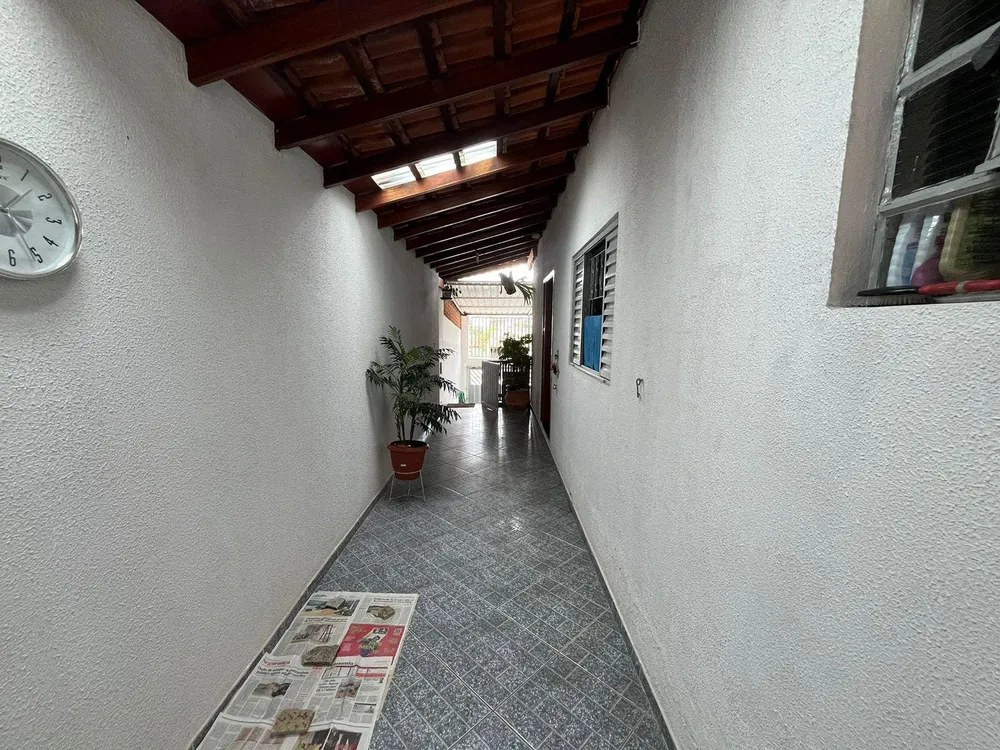 Casa, 3 quartos, 250 m² - Foto 4